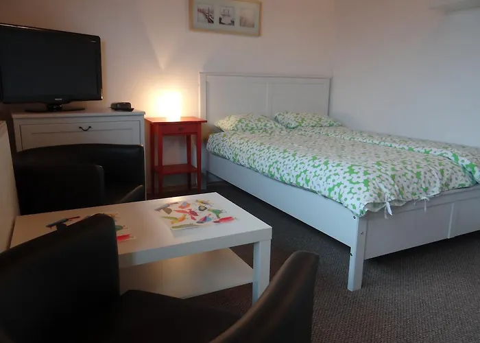 Malinka منتزه العطل *